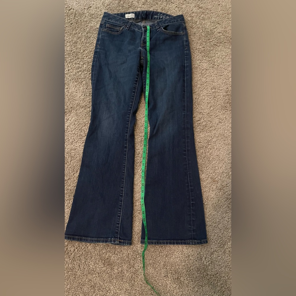 Gap Women's Blue Jeans in excellent condition size 27S boot cut with pockets - Picture 8 of 11